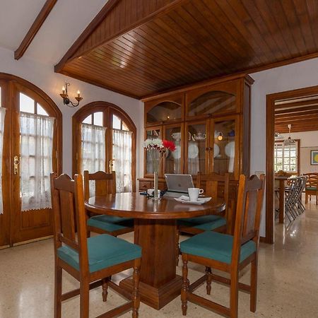 Villa Los Almendros Лас-Пальмас-де-Гран-Канария Экстерьер фото
